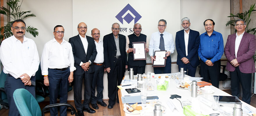 IIM Nagpur Signs MoU with MTI, Steel...